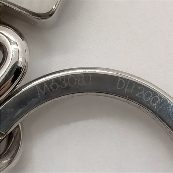 Authentic Louis Vuitton Pink Whisper Very Bag Charm Key Holder Preloved - Picture 9 of 10